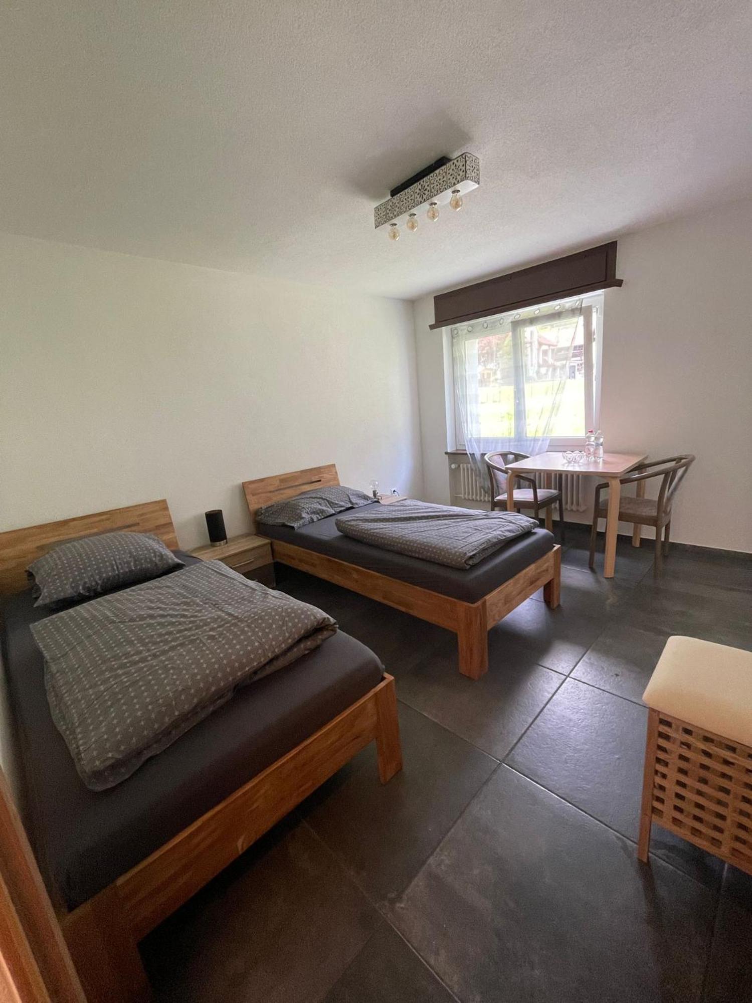 Ferienregion Andermatt - Studio In Wassen Bagian luar foto